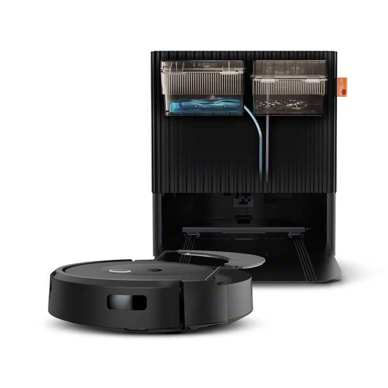 Roomba Combo® 10 Max robots + AutoWash™ stacijas